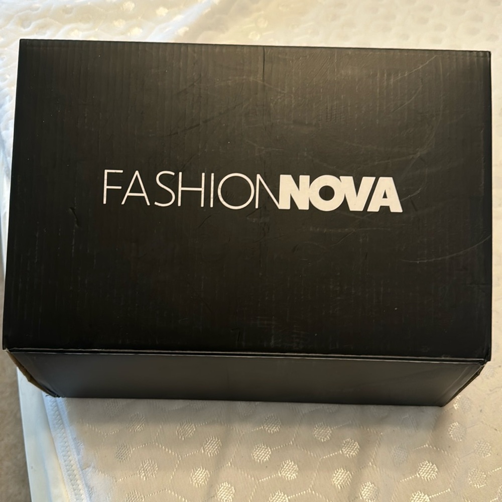 Brand new heels